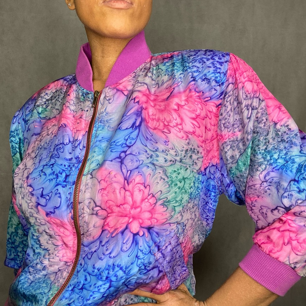 Far vintage silk bomber